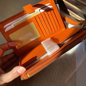 Michael Kors Jet Set Double Zip Wristlet Orange Leather NWT